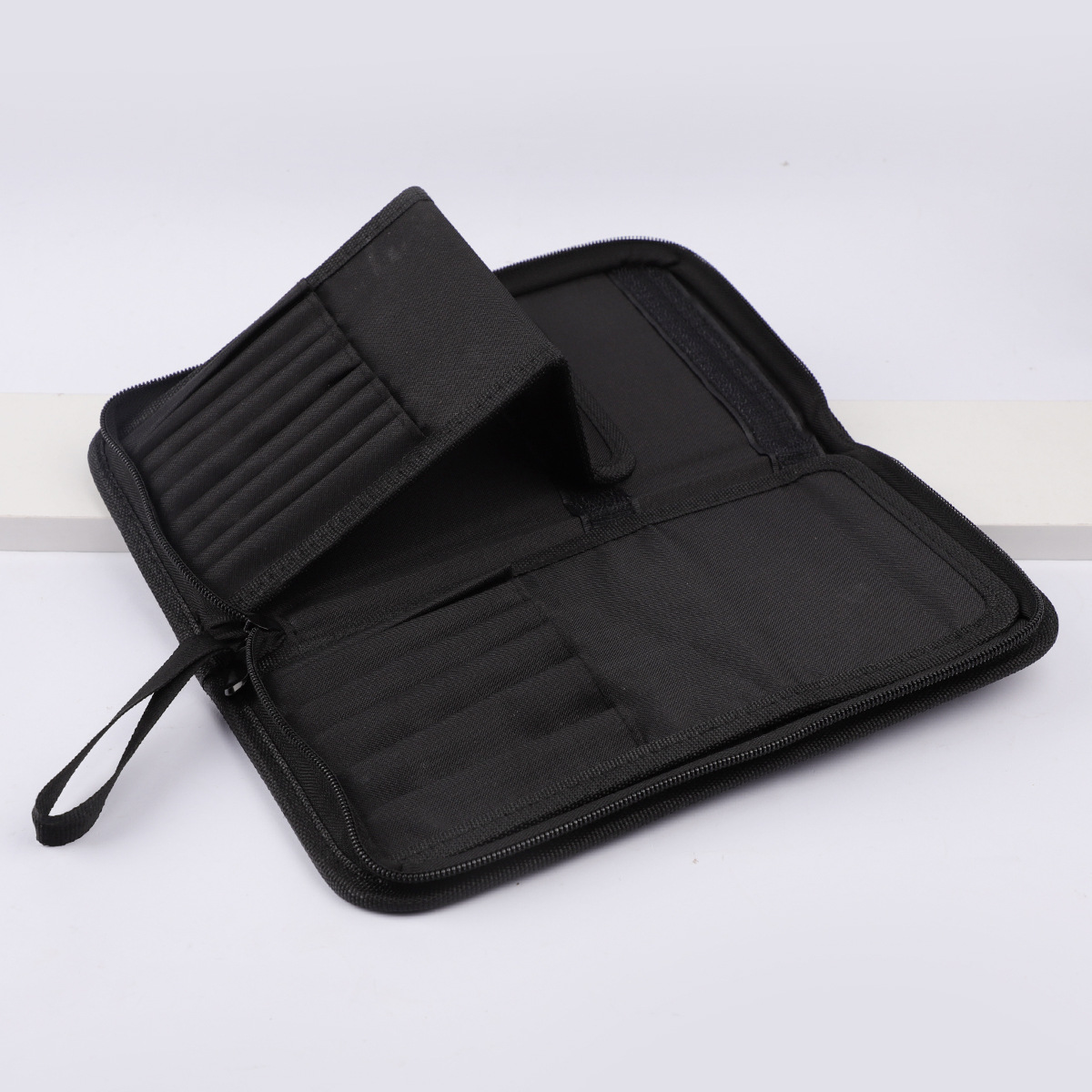 กระเป๋าเครื่องสำอางพับได้สีดำข - Beauty Preservation Makeup Bag บทวิจารณ์และราคา