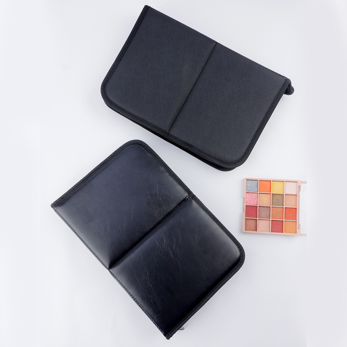 กระเป๋าเครื่องสำอางพับได้สีดำข - Beauty Preservation Makeup Bag บทวิจารณ์และราคา